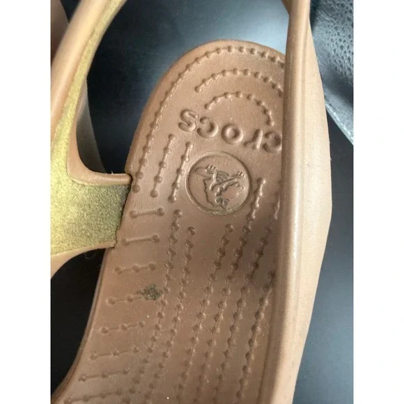 Crocs Women's Slingback Wedge Sandals Tan Size 8 M - Picture 2 of 5